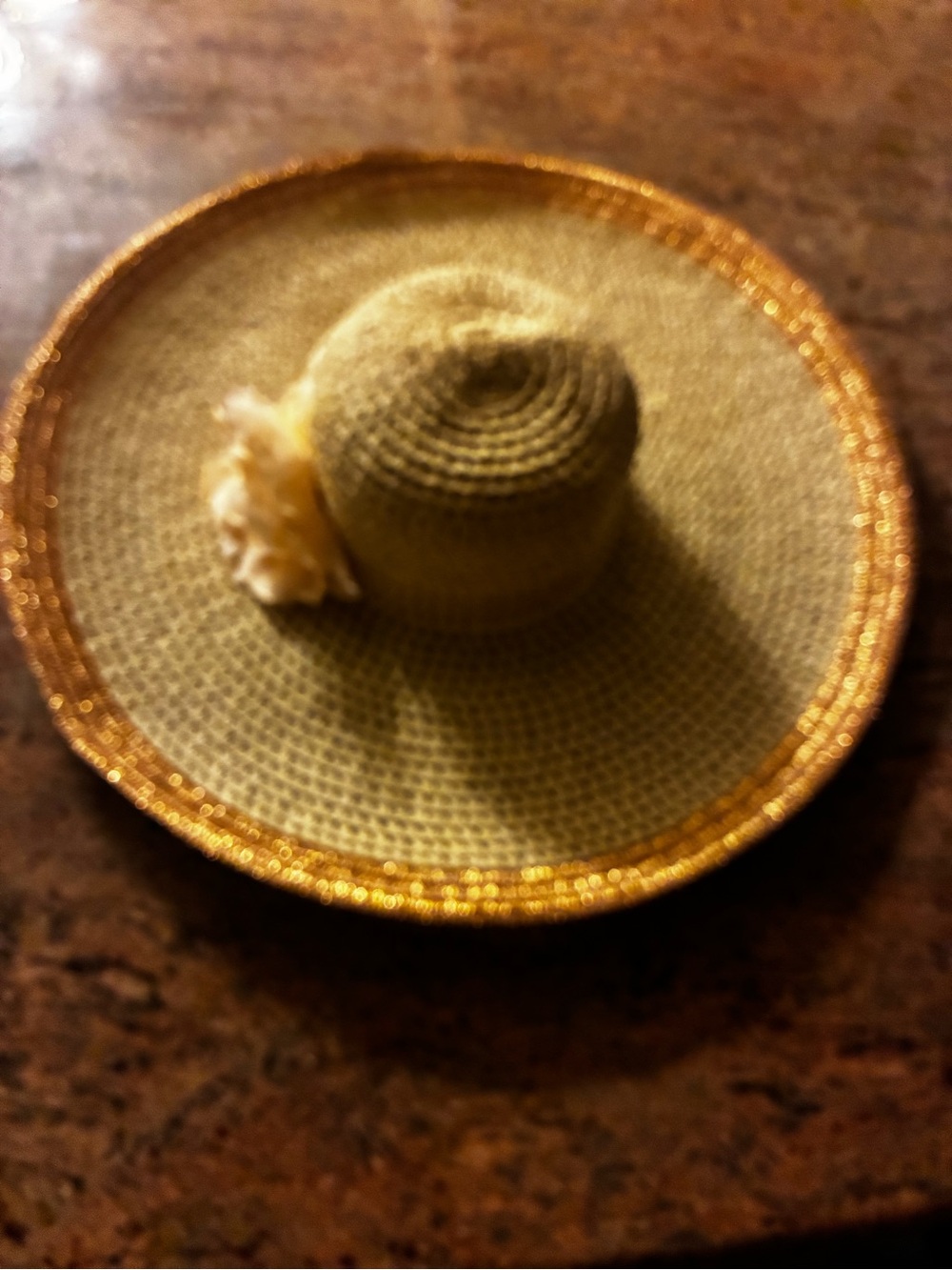 Apt. 9 Women’s Straw Sun Hat with Gold Trim and Flower Accent, NWT - Picture 1 of 10